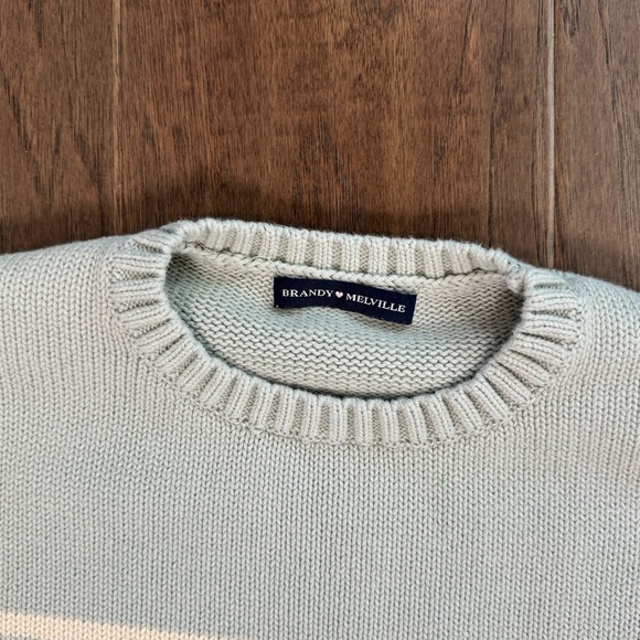 Brandy Melville Striped Crewneck Sweater - Picture 3 of 9